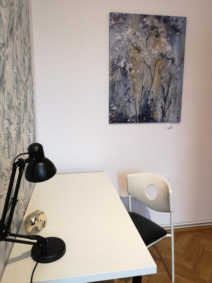 Family Quiet Corner 15 Min Old Town & Kazimierz By Homelike 크라쿠프 외부 사진